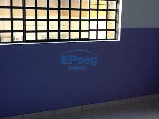 Sobrado com 250m² 6 quartos e 5 banheiros, à venda, no bairro Vila Matarazzo em Londrina