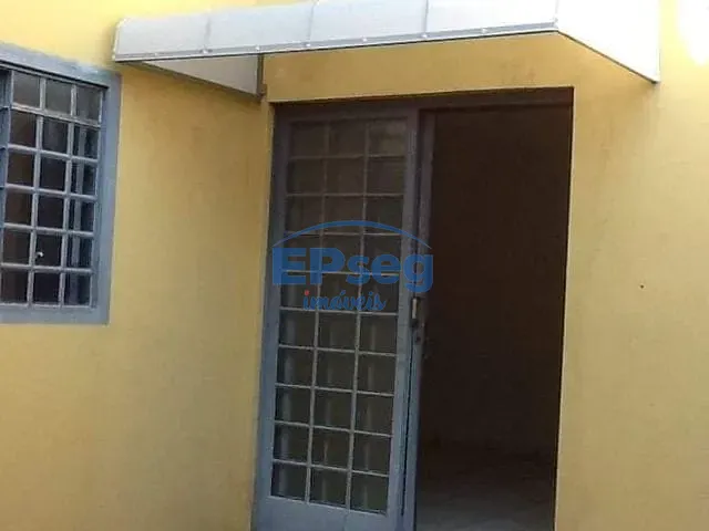 Sobrado com 250m² 6 quartos e 5 banheiros, à venda, no bairro Vila Matarazzo em Londrina
