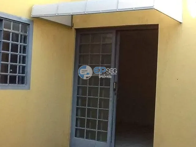 Sobrado com 250m² 6 quartos e 5 banheiros, à venda, no bairro Vila Matarazzo em Londrina