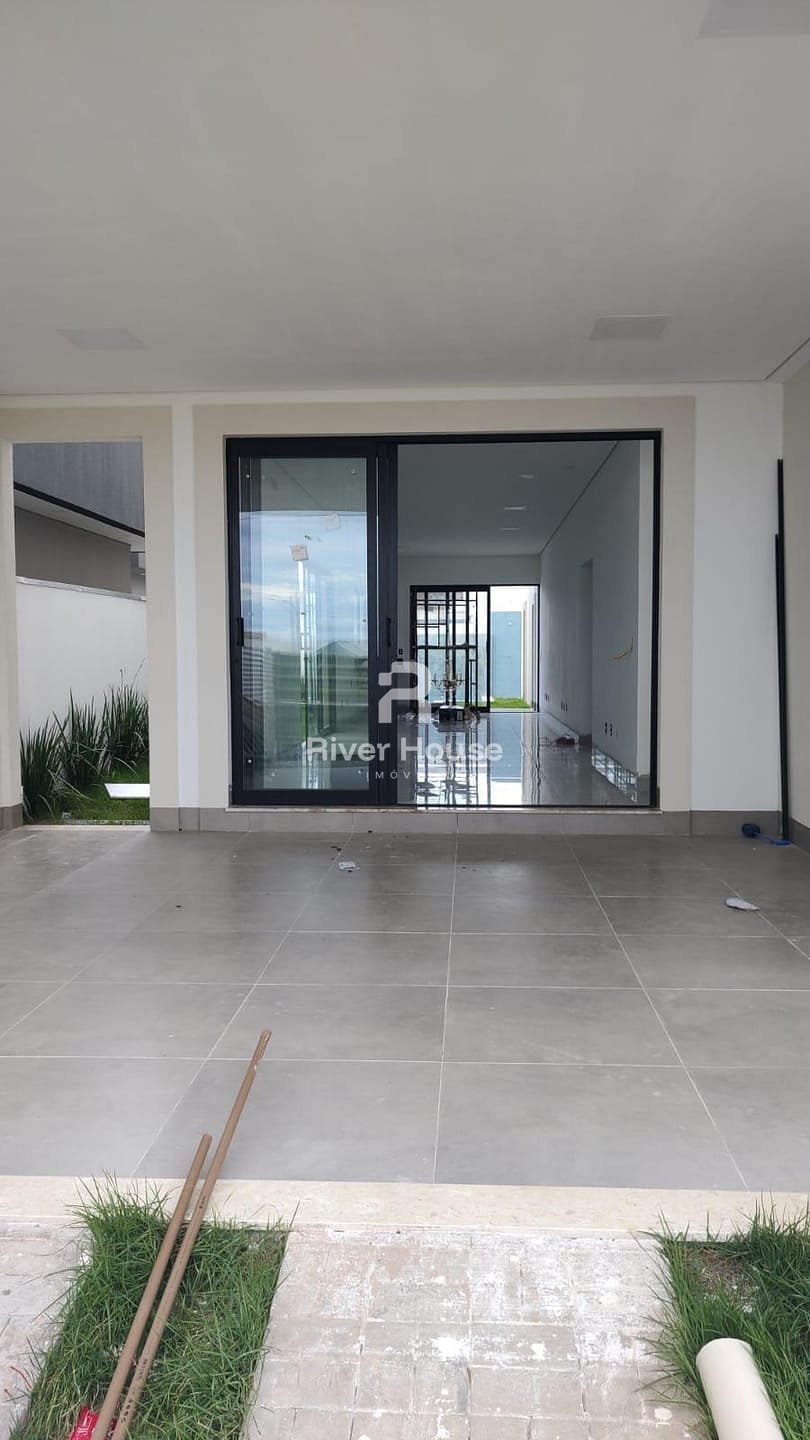 Sobrado à venda com 5 quartos, 318m² - Foto 5