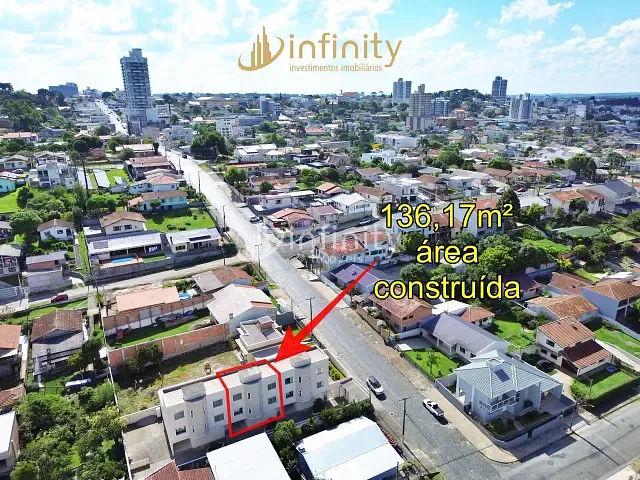 Sobrado 2 quartos e 3 banheiros, à venda, no bairro Vila Ferroviária em Mafra