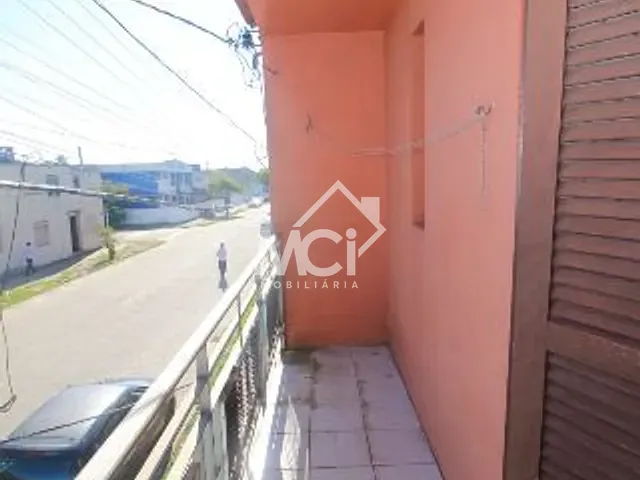 Sobrado 4 quartos e 4 banheiros, à venda, no bairro Fragata em Pelotas