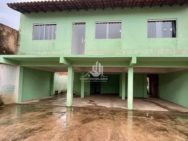 Sobrado 3 quartos e 2 banheiros, à venda, no bairro Nosso Teto em Pederneiras