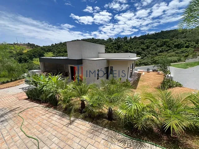 Sobrado com 600m² 3 quartos e 5 banheiros, à venda, no bairro Condominio Quintas da Boa Vista em Atibaia