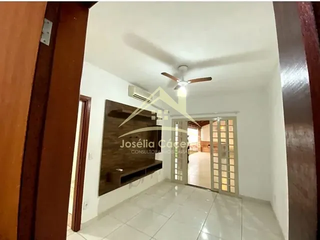 Sobrado com 200m² 3 quartos e 4 banheiros, à venda, no bairro Jardim Passaredo em Cuiabá