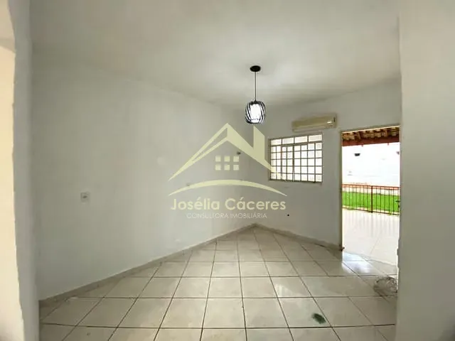 Sobrado com 200m² 3 quartos e 4 banheiros, à venda, no bairro Jardim Passaredo em Cuiabá