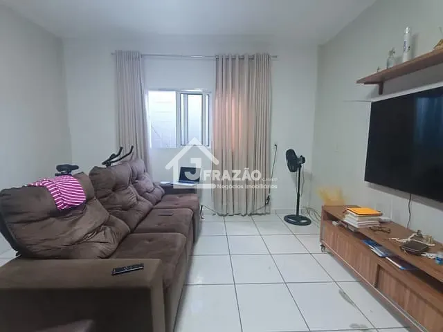 Sobrado com 282m² 3 quartos e 3 banheiros, à venda, no bairro Solange Park II em Goiânia