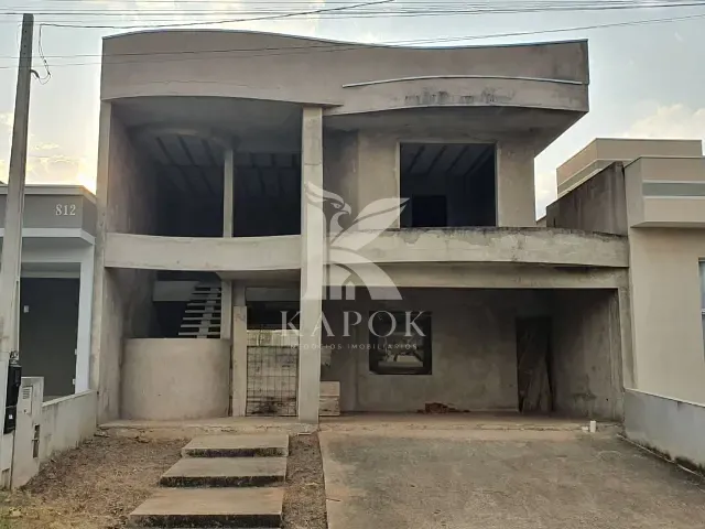 Sobrado com 250m² 4 quartos e 5 banheiros, à venda, no bairro Residencial Real Parque Sumaré em Sumaré