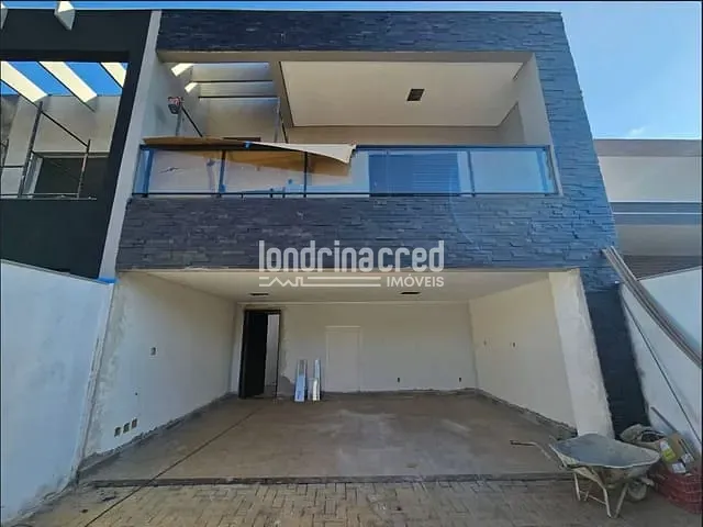 Sobrado com 206m² 3 quartos e 4 banheiros, à venda, no bairro Jardim Central Park em Londrina