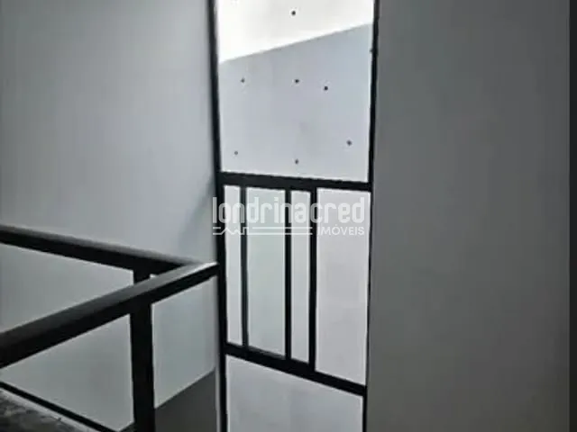 Sobrado com 206m² 3 quartos e 4 banheiros, à venda, no bairro Jardim Central Park em Londrina