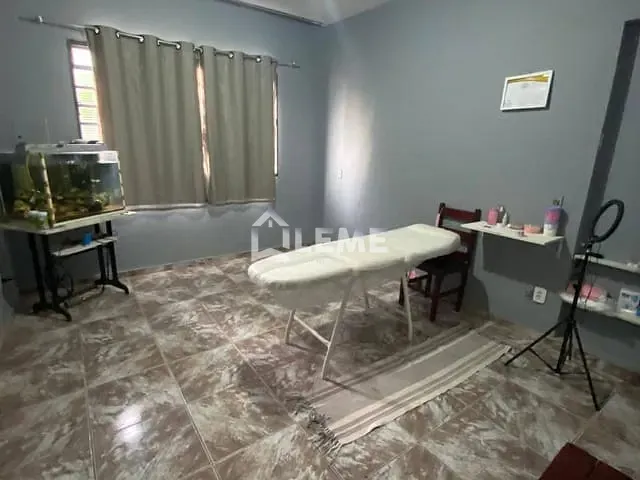 Sobrado com 250m² 3 quartos e 3 banheiros, à venda, no bairro Jardim São Francisco em Mococa