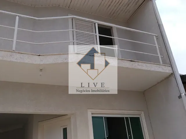 Sobrado com 150m² 2 quartos e 2 banheiros, à venda, no bairro Parque Nova Carioba em Americana