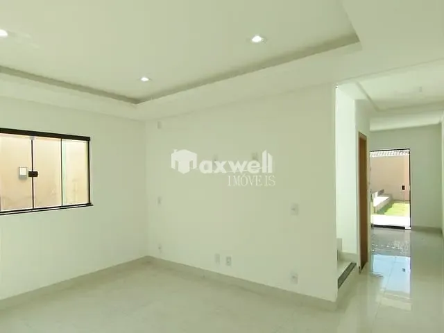 Sobrado com 182m² 3 quartos e 4 banheiros, à venda, no bairro Jardim Esplanada em Aparecida de Goiânia