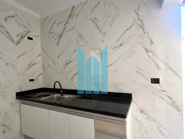 Sobrado 2 quartos e 2 banheiros, à venda, no bairro Jardim Kennedy em Poços de Caldas