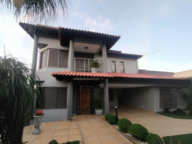 Sobrado com 325m² 4 quartos e 5 banheiros, à venda, no bairro Jardim Morumbi em Cambé
