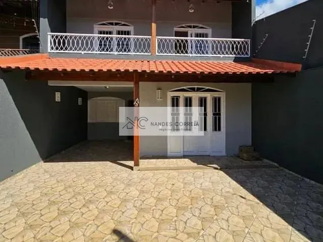 Casa 4 quartos e 3 banheiros, à venda, no bairro Jardim Império do Sol em Londrina
