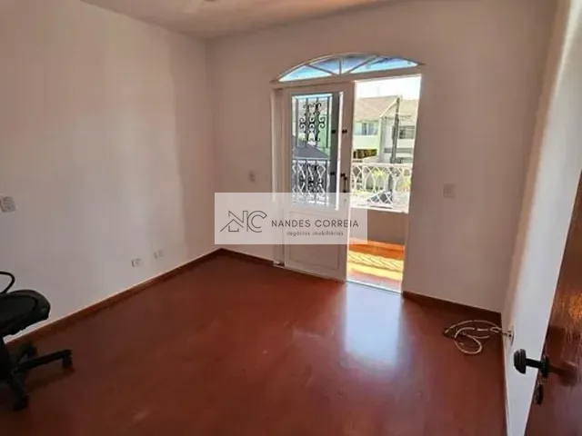 Casa 4 quartos e 3 banheiros, à venda, no bairro Jardim Império do Sol em Londrina