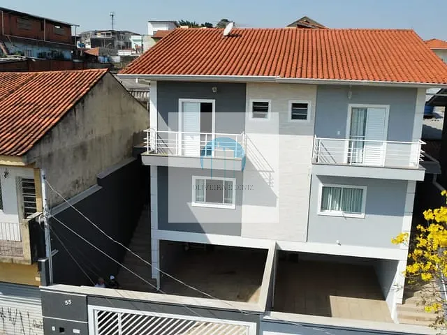 Sobrado com 136m² 3 quartos e 4 banheiros, à venda, no bairro Jardim D'Abril em Osasco