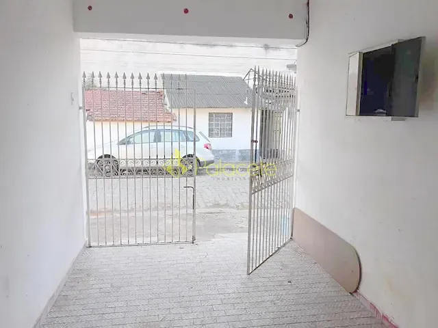 Sobrado com 75m² 5 quartos e 4 banheiros, à venda, no bairro Santa Rita em Aparecida