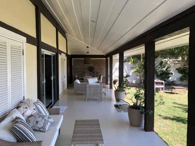 Sobrado com 1300m² 4 quartos e 1 banheiro, à venda, no bairro São Bento em Cabo Frio