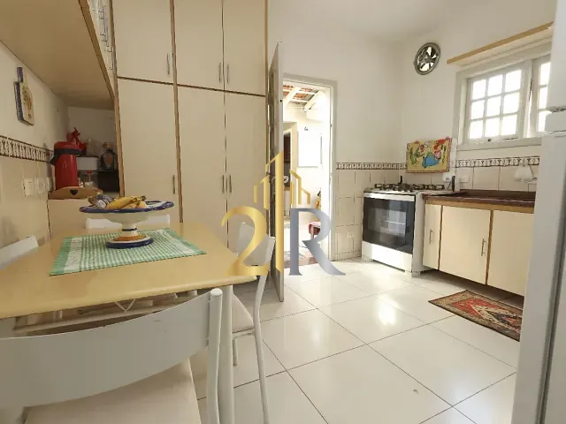 Sobrado 4 quartos e 4 banheiros, à venda, no bairro Vila Cruzeiro em São Paulo