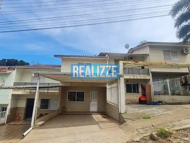 Sobrado com 69m² 2 quartos e 1 banheiro, à venda, no bairro Loteamento Busnello em Marau