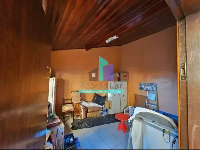 Sobrado com 320m² 4 quartos e 4 banheiros, à venda, no bairro Adalgisa em Osasco