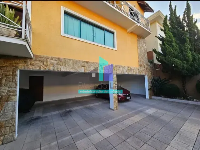 Sobrado com 320m² 4 quartos e 4 banheiros, à venda, no bairro Adalgisa em Osasco