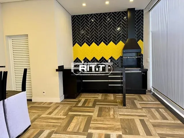 Sobrado com 250m² 3 quartos e 2 banheiros, à venda, no bairro Parque Ortolândia em Hortolândia