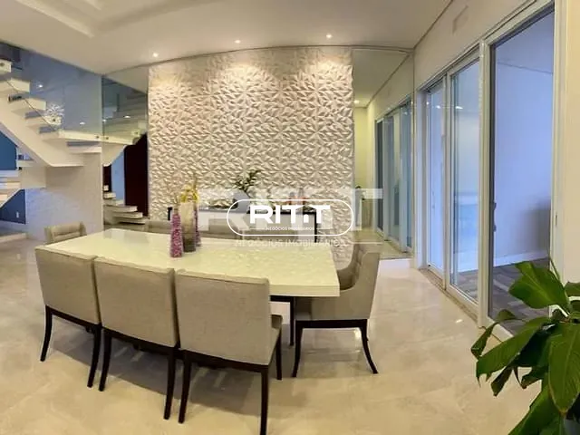 Sobrado com 250m² 3 quartos e 2 banheiros, à venda, no bairro Parque Ortolândia em Hortolândia