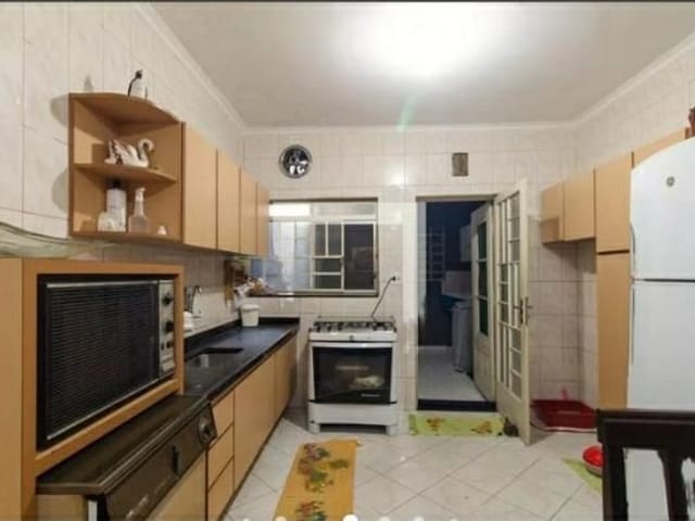 Foto do Sobrado - ** À VENDA SOBRADO GRANDE DE 80m² POSSUI3 DORMITÓRIOS E 1 VAGA ÓTIMA LOCALIZAÇÃO - Para Mais Informações Corretor Alex Camargo (11) 94009-6980 !!! ** | Rocha Marqueze Imóveis