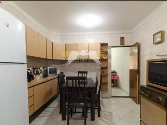 Sobrado 3 quartos e 2 banheiros, à venda, no bairro Cidade Mãe do Céu em São Paulo