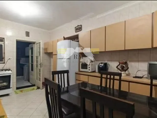 Sobrado 3 quartos e 2 banheiros, à venda, no bairro Cidade Mãe do Céu em São Paulo