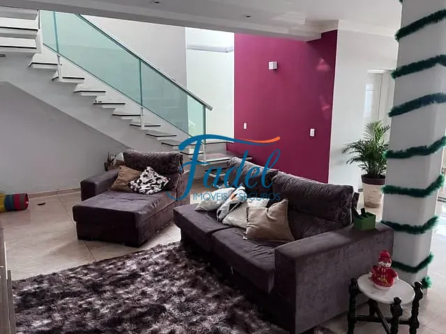 Sobrado com 364m², à venda ou para alugar, no bairro Jardim Icaraí em Conchal