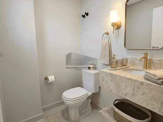 Sobrado com 168m² 3 quartos e 4 banheiros, à venda, no bairro Alto Tarumã em Pinhais