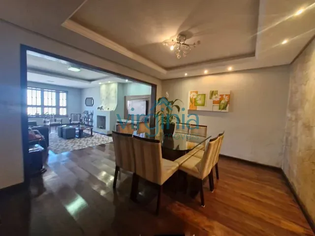 Sobrado com 380m² 4 quartos e 3 banheiros, à venda, no bairro Scharlau em São Leopoldo