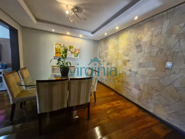 Sobrado com 380m² 4 quartos e 3 banheiros, à venda, no bairro Scharlau em São Leopoldo