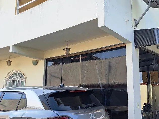 Sobrado 2 quartos e 1 banheiro, à venda, no bairro Cidade Praiana em Rio das Ostras