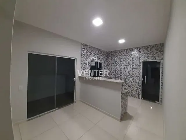 Sobrado com 125m² 2 quartos e 3 banheiros, à venda, no bairro Residencial e Comercial Portal dos Eucaliptos em Pindamonhangaba