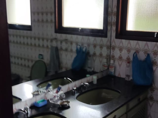 Sobrado 4 quartos e 4 banheiros, à venda, no bairro Vista Alegre em Curitiba