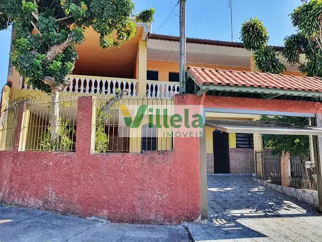 Sobrado com 200m² 3 quartos e 2 banheiros, à venda, no bairro Vila Santa Maria em Poá