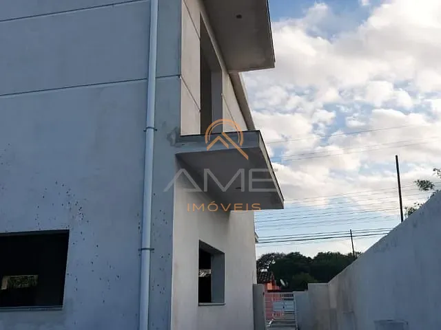 Sobrado com 300m² 3 quartos e 2 banheiros, à venda, no bairro Bom Jesus em Pelotas