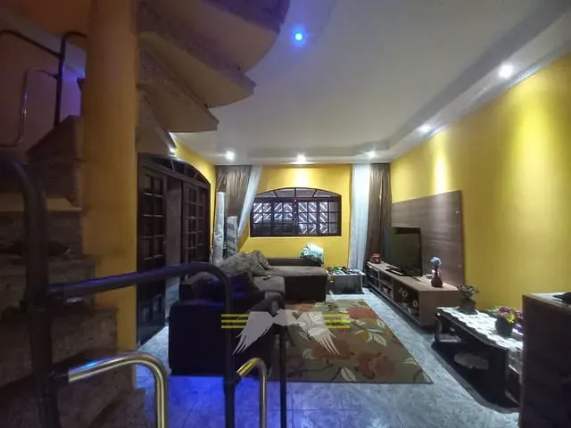 Sobrado com 100m² 3 quartos e 4 banheiros, à venda, no bairro Capão do Embira em São Paulo