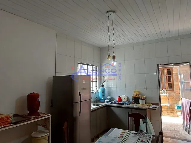 Sobrado com 252m² 2 quartos e 1 banheiro, à venda, no bairro Jardim Bela Vista em Jacareí