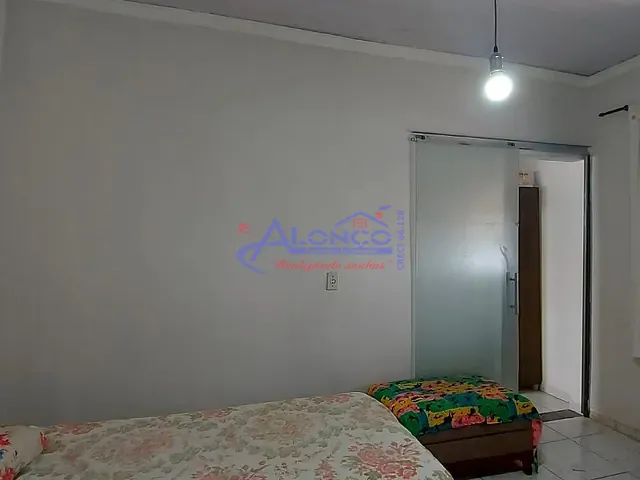 Sobrado com 252m² 2 quartos e 1 banheiro, à venda, no bairro Jardim Bela Vista em Jacareí