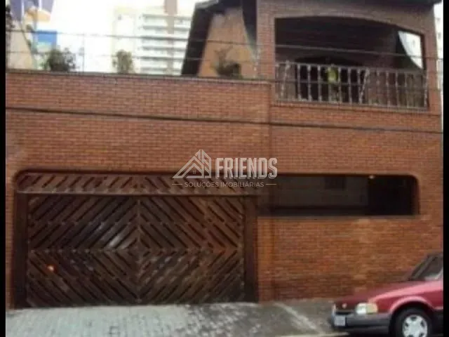 Sobrado com 250m² 4 quartos e 2 banheiros, à venda ou para alugar, no bairro Tatuapé em São Paulo
