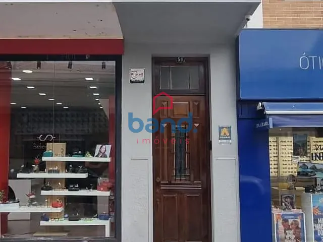 Sobrado com 200m², para alugar, no bairro Centro em Porto Feliz