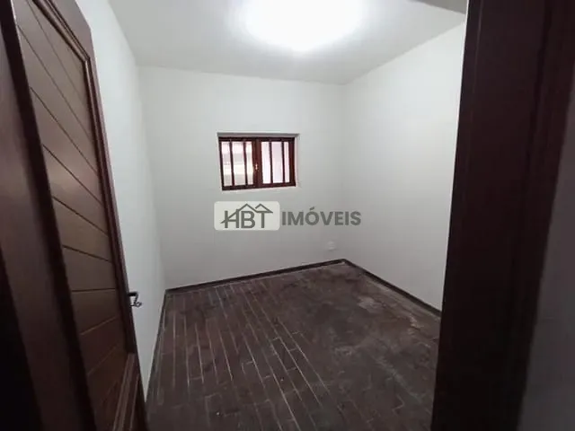 Sobrado com 174m² 4 quartos e 3 banheiros, à venda, no bairro Vila Riachuelo em Bauru