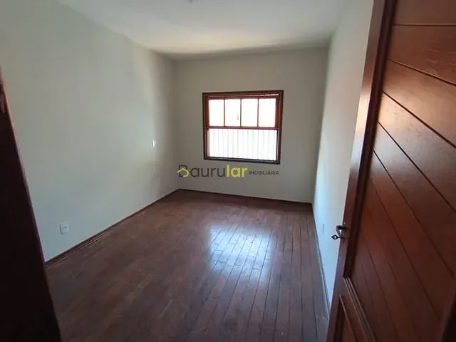 Sobrado com 174m² 4 quartos e 3 banheiros, à venda, no bairro Vila Riachuelo em Bauru
