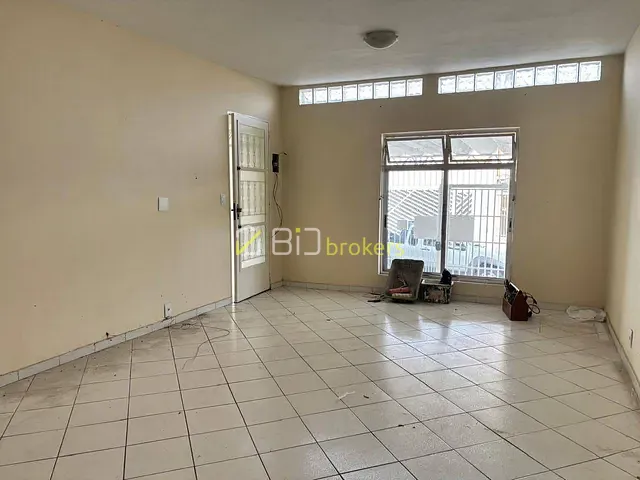 Sobrado com 125m² 2 quartos e 2 banheiros, à venda, no bairro Parque Continental em São Paulo